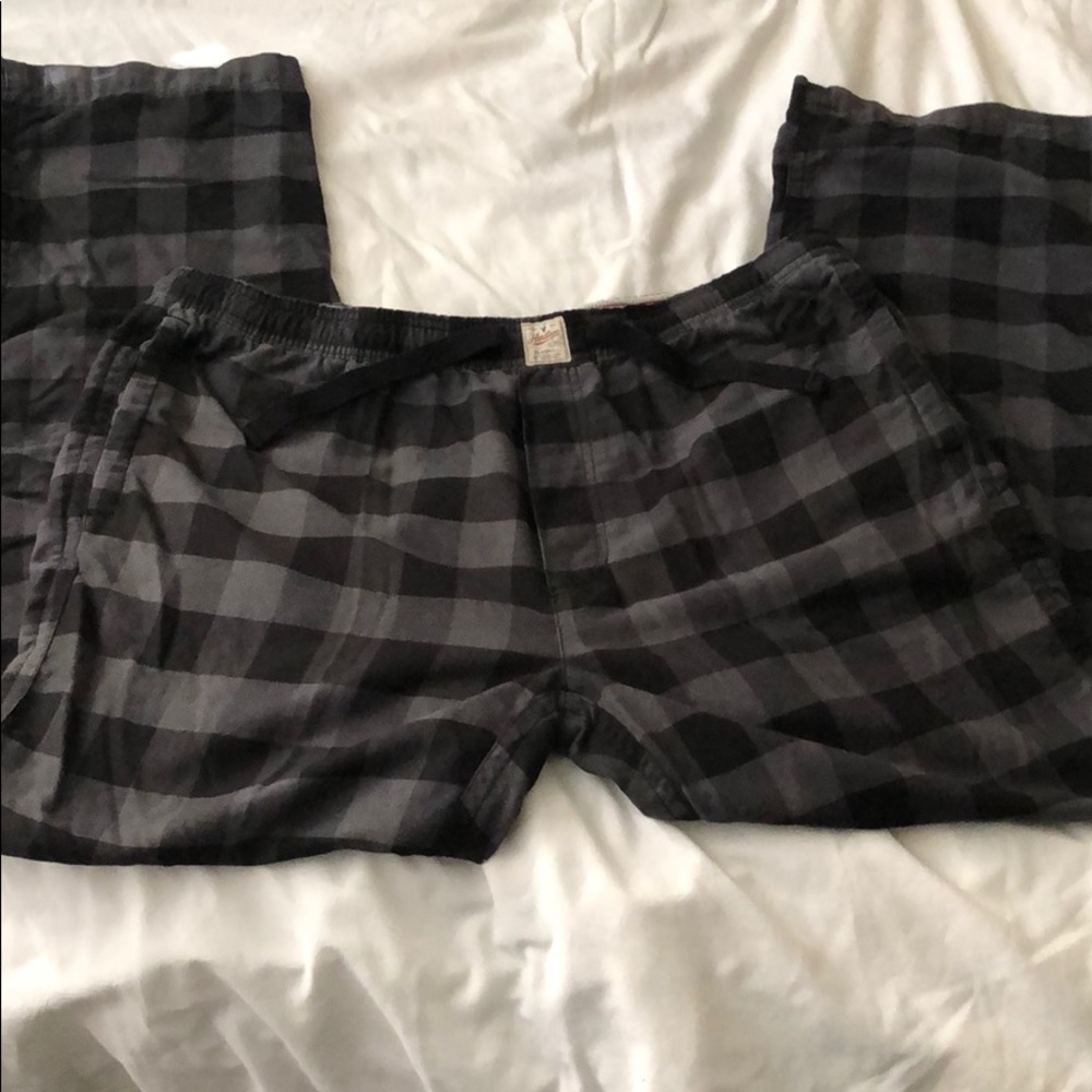 Men’s American Eagle flannel sleep pants